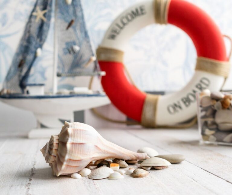 work-summer-party-ideas-summer-party-inspiration-tbe