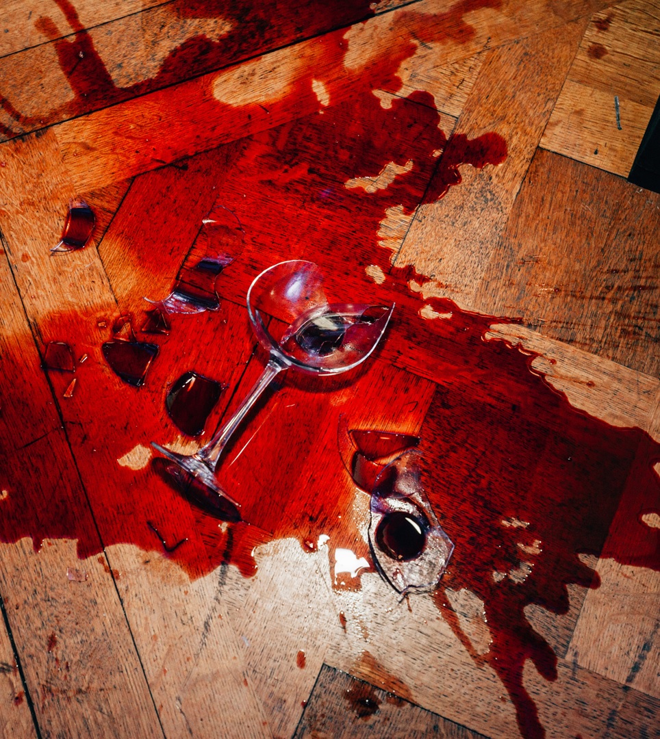 Crime and Dine: Forensic Investigation smashed red wine glass