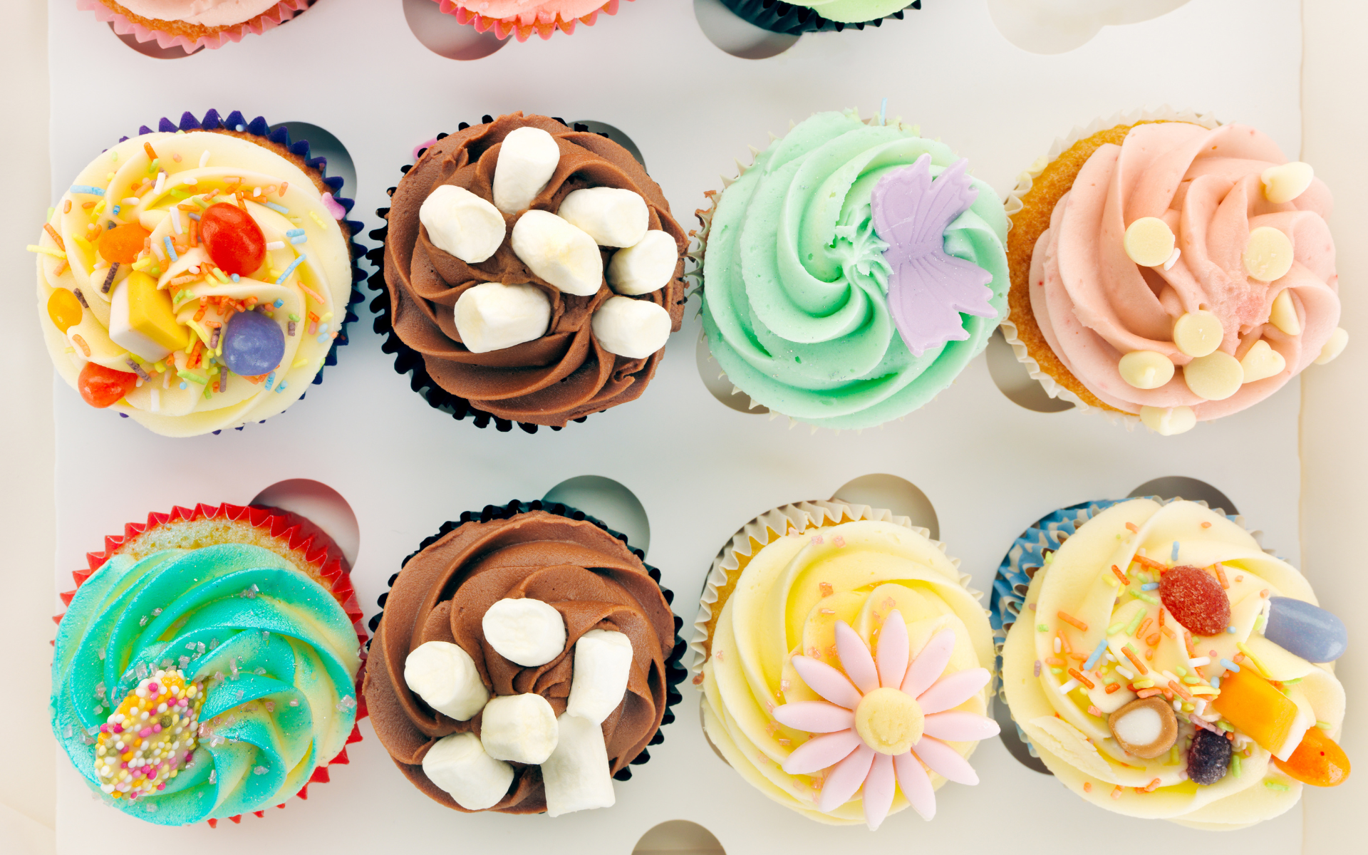 Cupcake Challenge Team Building Experience