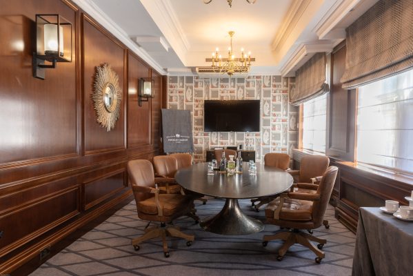Pendley Manor - Williams Boardroom