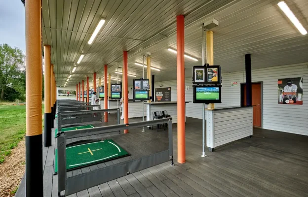 Lakehurst Park golf driving range